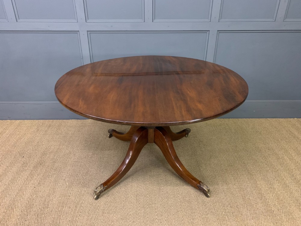 Georgian Mahogany Tilt Top Table