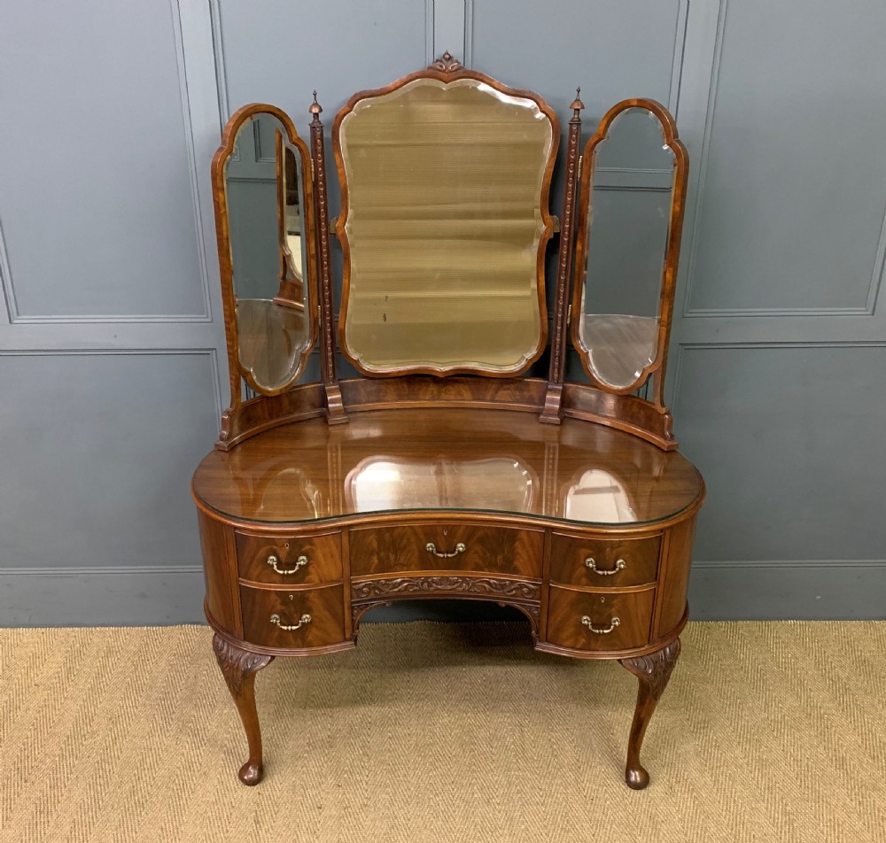 Flame Mahogany Kidney Shaped Dressing Table