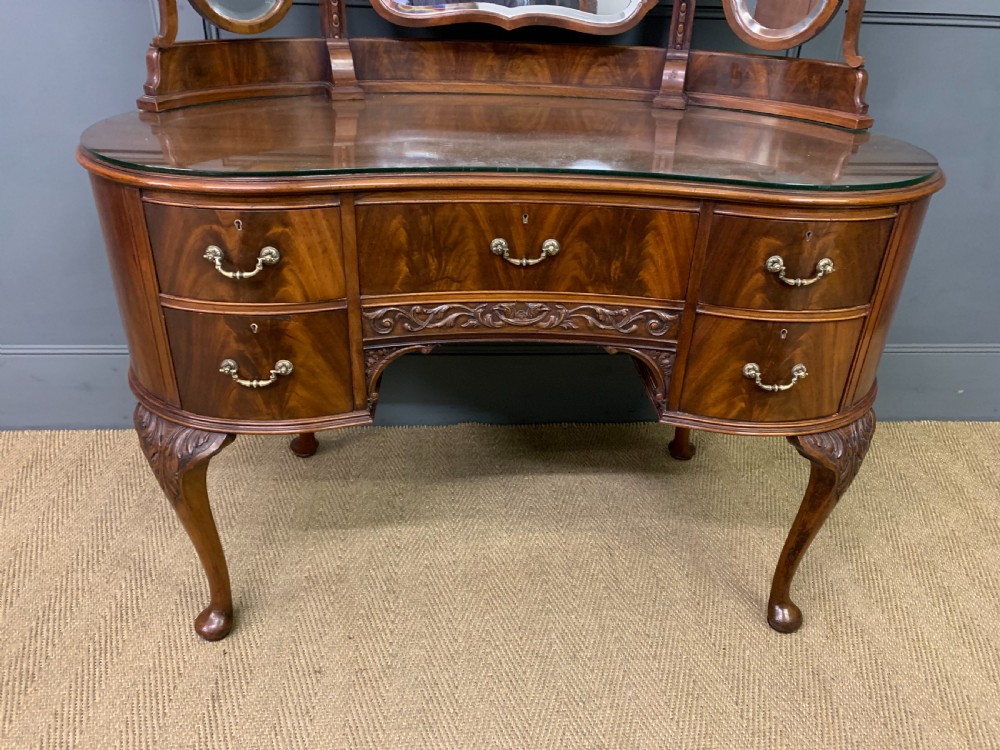 Flame Mahogany Kidney Shaped Dressing Table View V