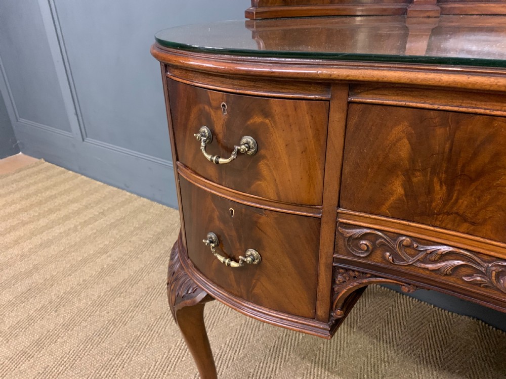 Flame Mahogany Kidney Shaped Dressing Table View VII