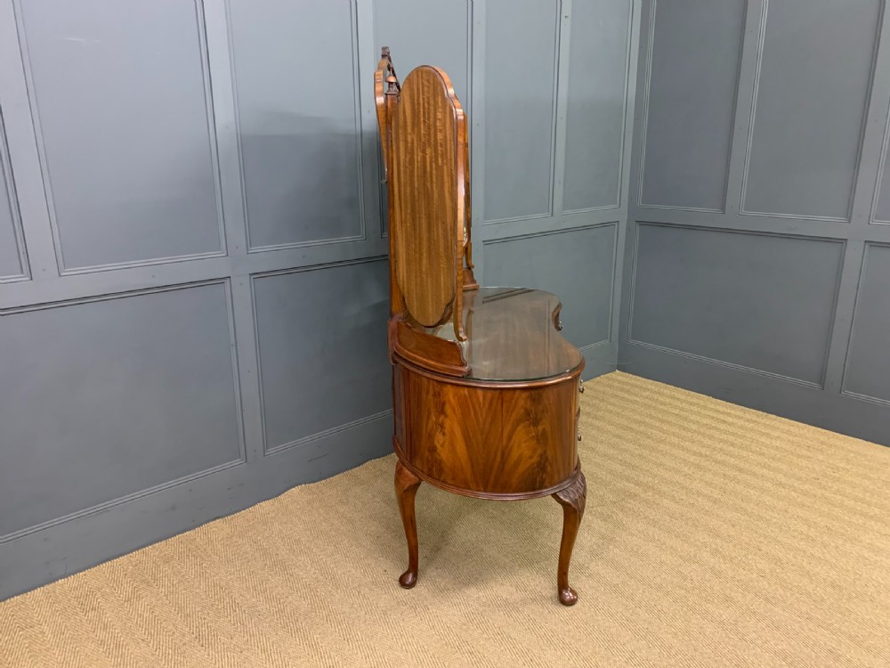 Flame Mahogany Kidney Shaped Dressing Table View XIV