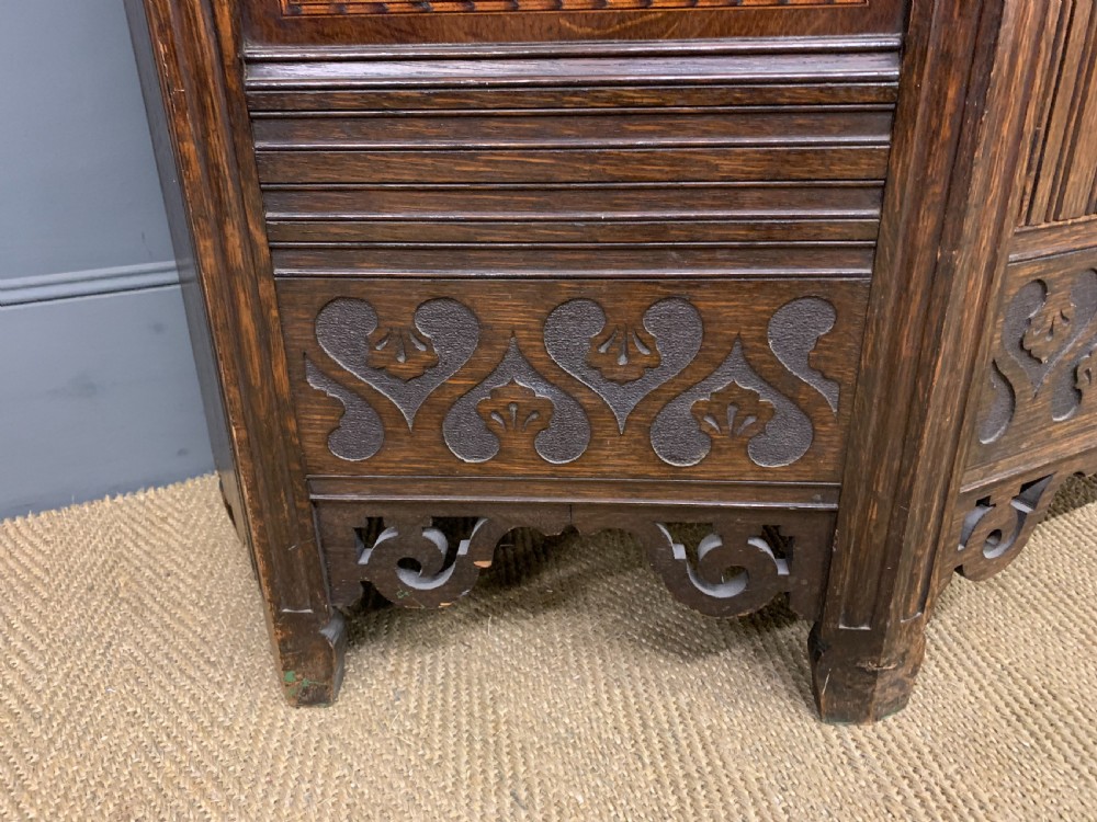 Shapland and Petter Arts and Crafts Hall Robe View V