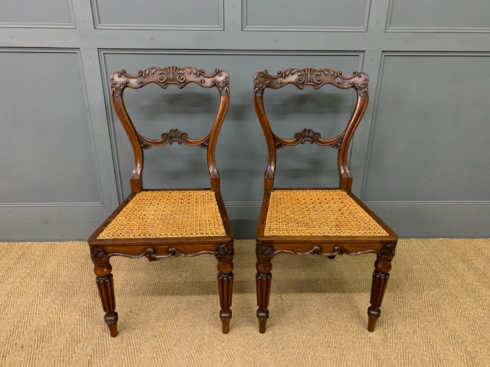 Gillows Pair of Victorian Rosewood Chairs View VII