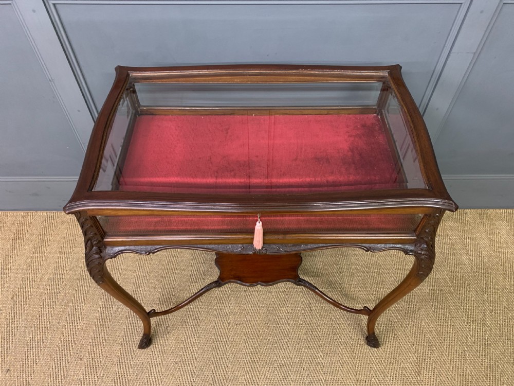 Mahogany Bijouterie Table View IV
