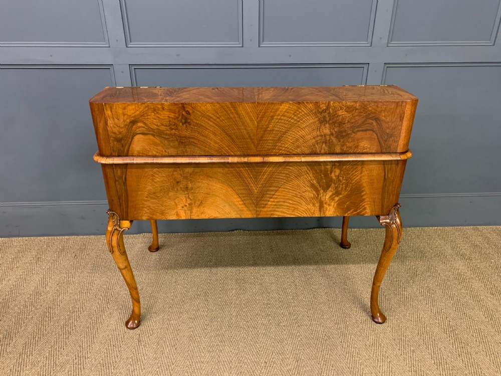 Burr Walnut Carlton House Desk View XVI