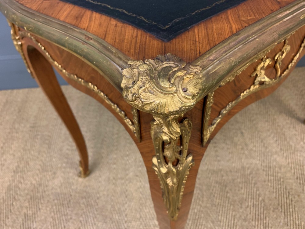 Fine Quality Kingwood Bureau Plat View XI