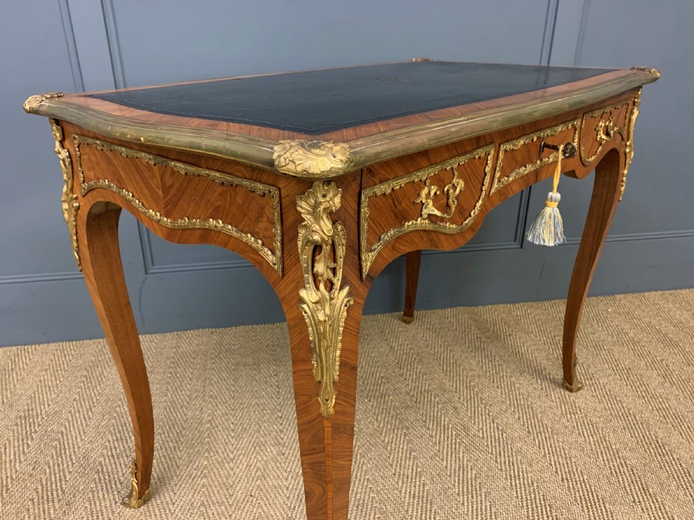 Fine Quality Kingwood Bureau Plat View XII