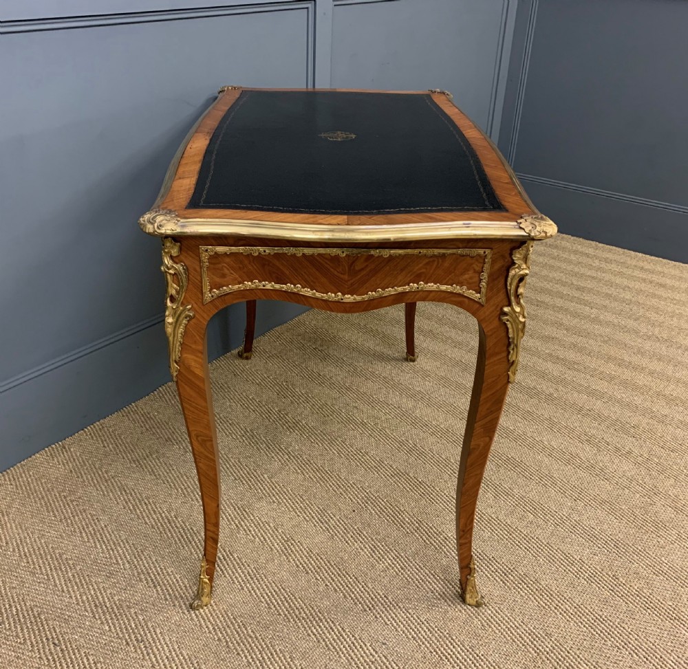 Fine Quality Kingwood Bureau Plat View XVI