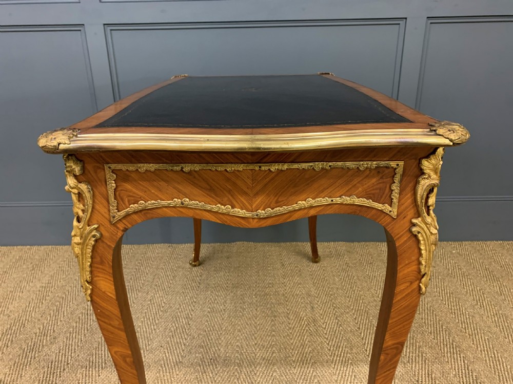 Fine Quality Kingwood Bureau Plat View XVII