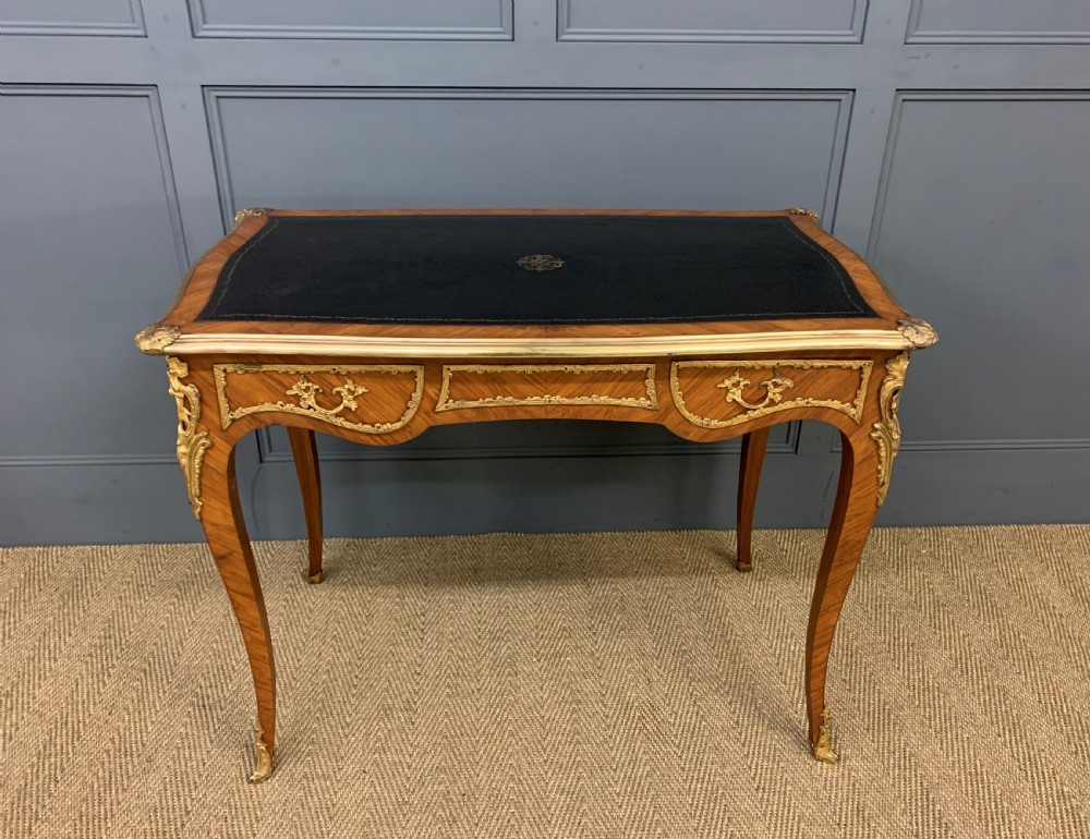 Fine Quality Kingwood Bureau Plat View XIX