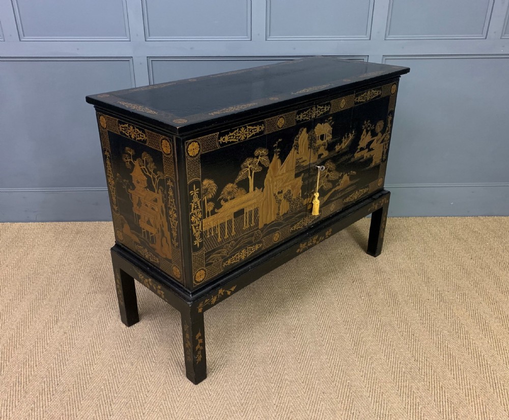 Chinoiserie Decorated Side Cabinet