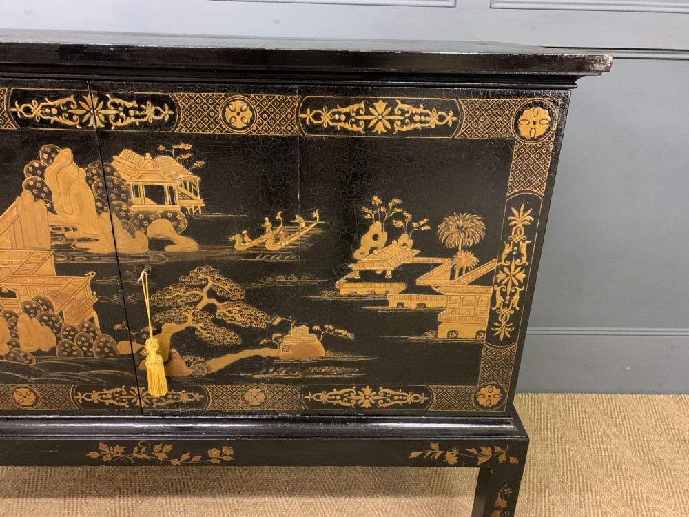 Chinoiserie Decorated Side Cabinet View VIII