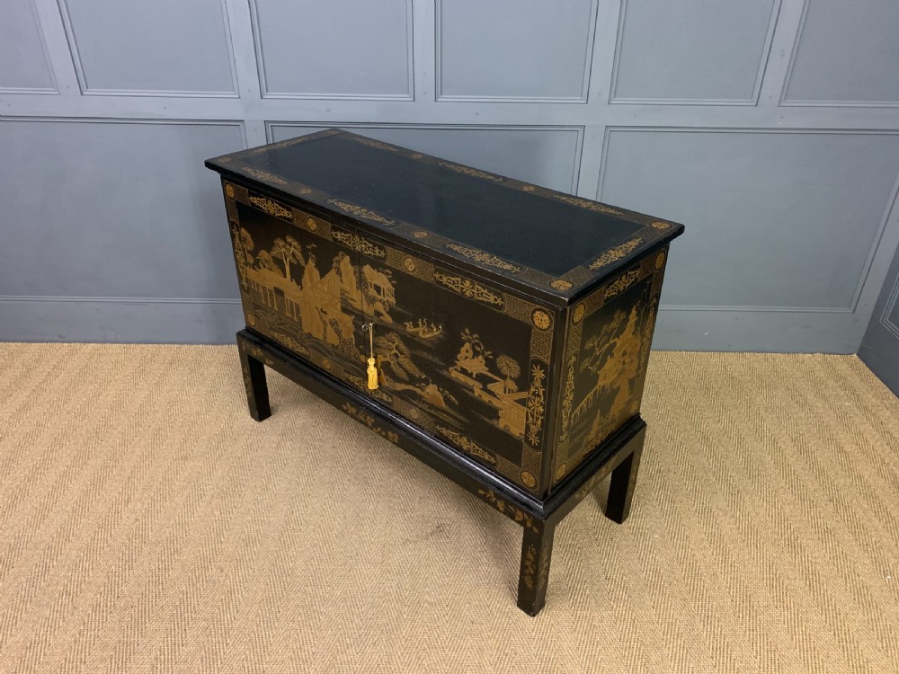 Chinoiserie Decorated Side Cabinet View XII