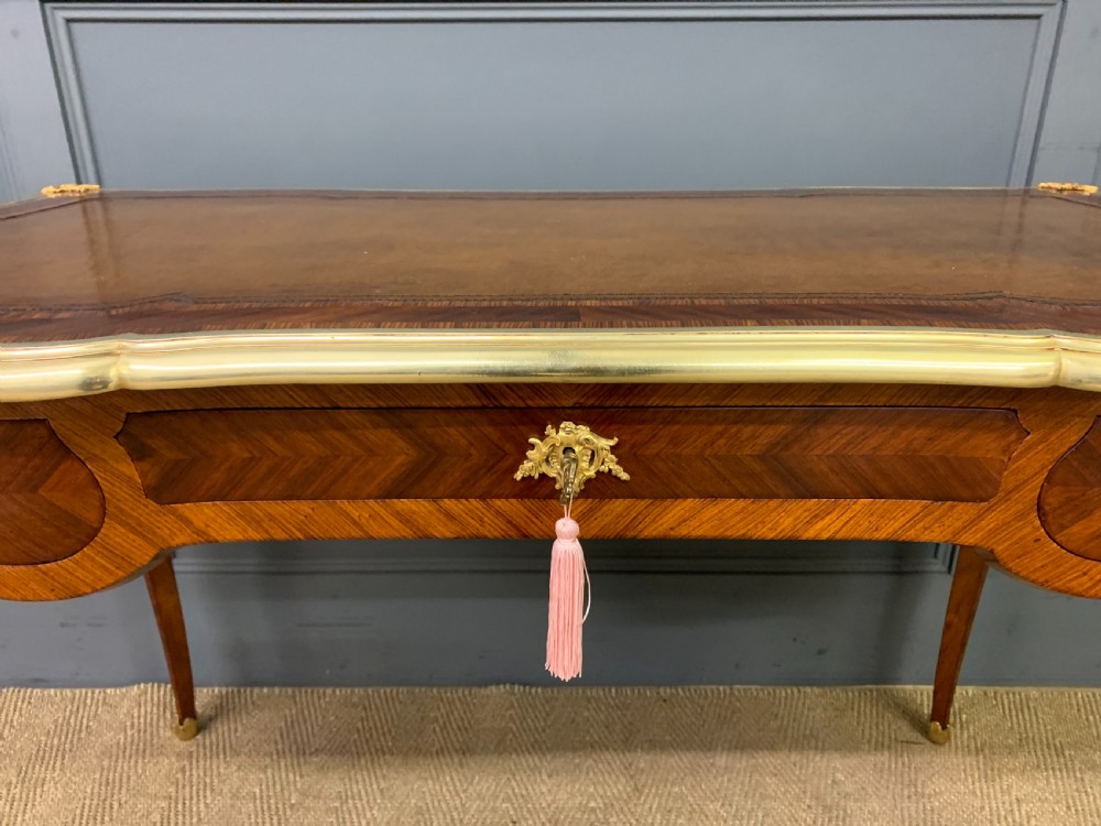 Fine Quality 19th Century French Bureau Plat View VI