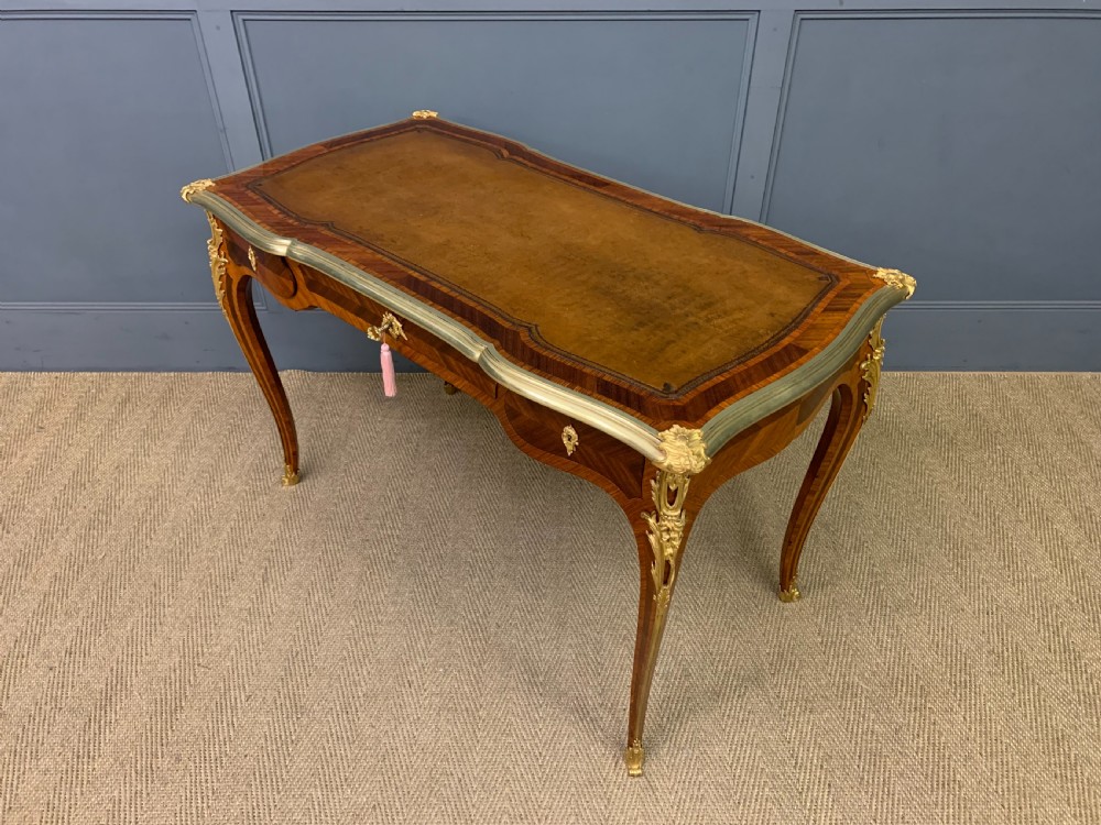 Fine Quality 19th Century French Bureau Plat View XVII