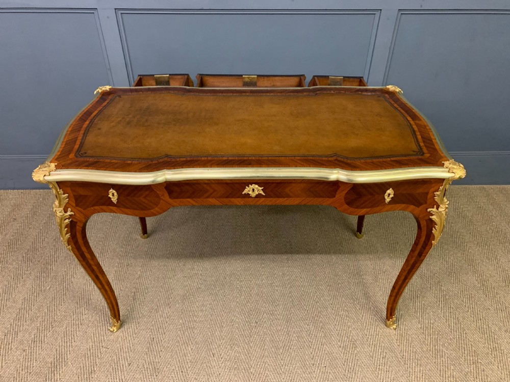 Fine Quality 19th Century French Bureau Plat View XIX