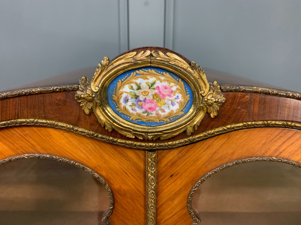 Kingwood and Walnut Bonheur Du Jour View IV