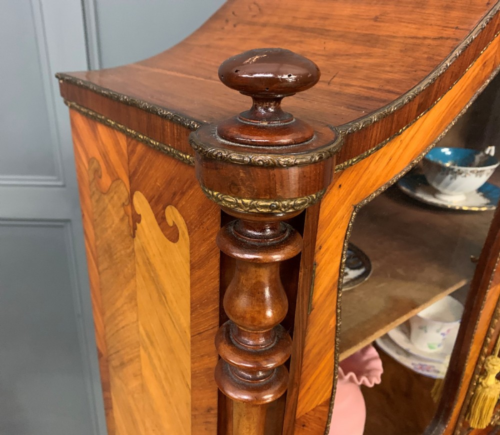 Kingwood and Walnut Bonheur Du Jour View XV