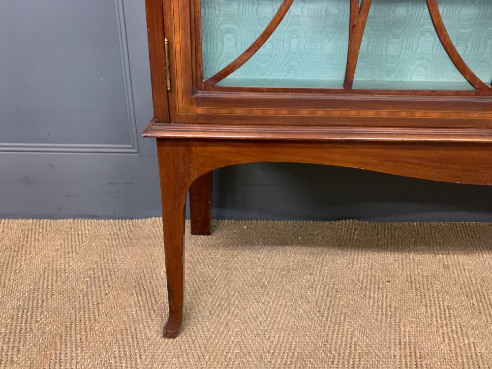 Edwardian Inlaid Mahogany Display Cabinet View XI