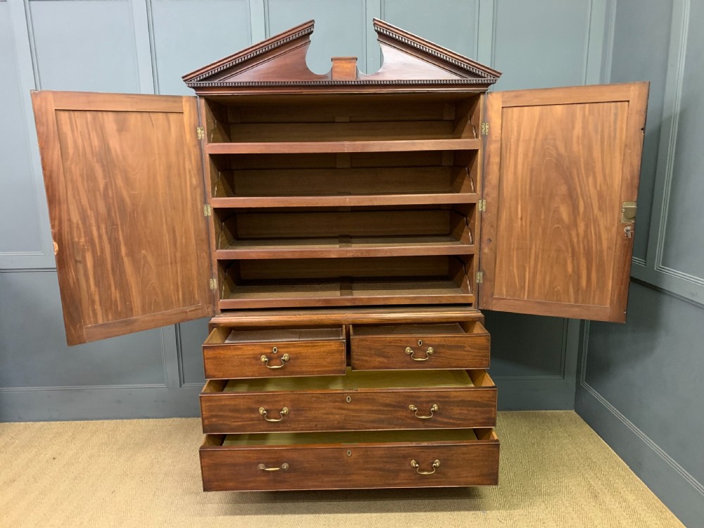 Georgian Mahogany Linen Press View IX