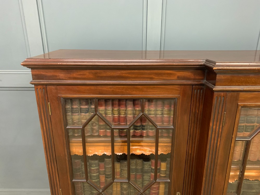 Victorian Mahogany Long Breakfront Bookcase View VII