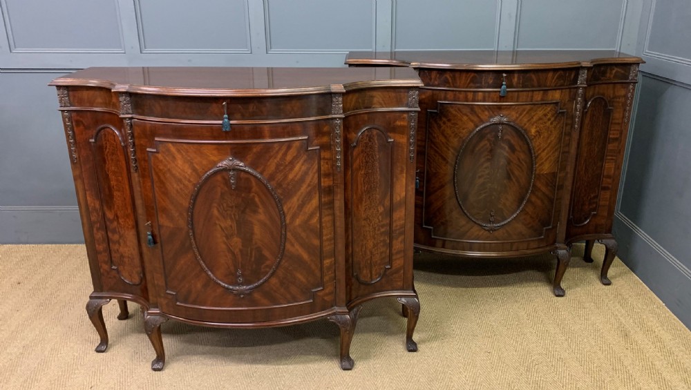 Pair of Flame Mahogany Commodes View VII