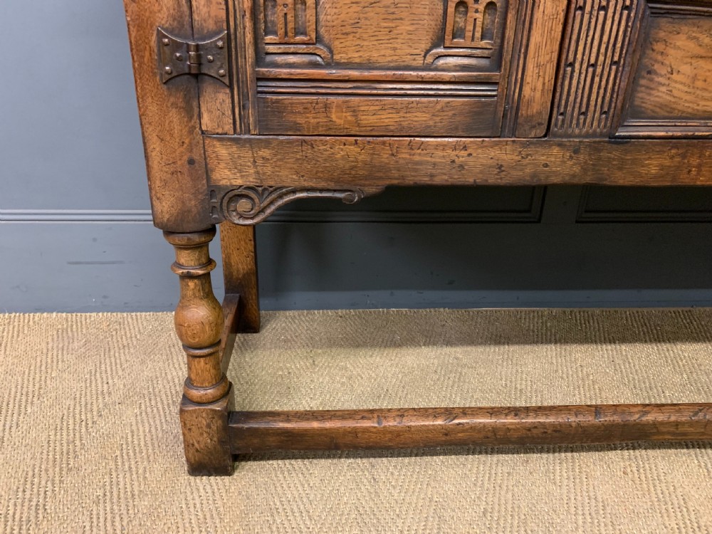 Ipswich Oak Sideboard View VII