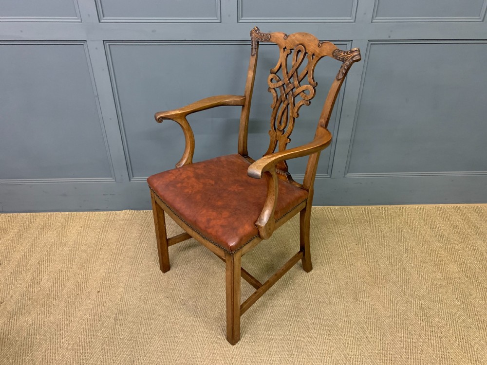 Set of 8 Mahogany Chippendale Style Dining Chairs View XIV