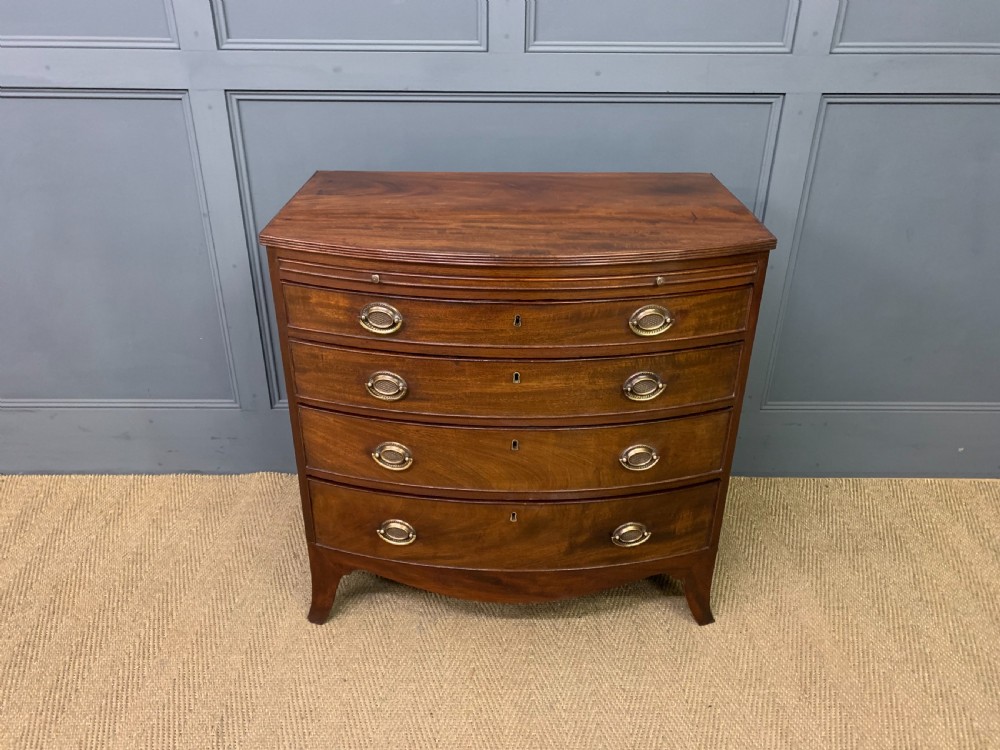 Georgian Mahogany Bow Fronted Bachelors Chest of Drawers View II