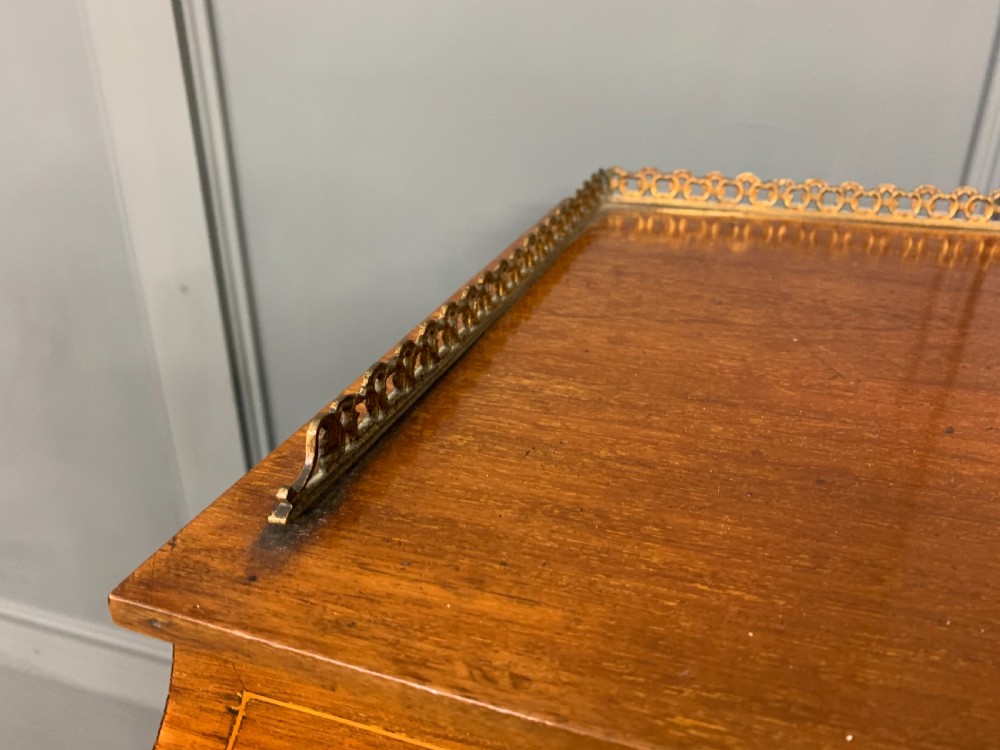 Inlaid Mahogany Vitrine View V