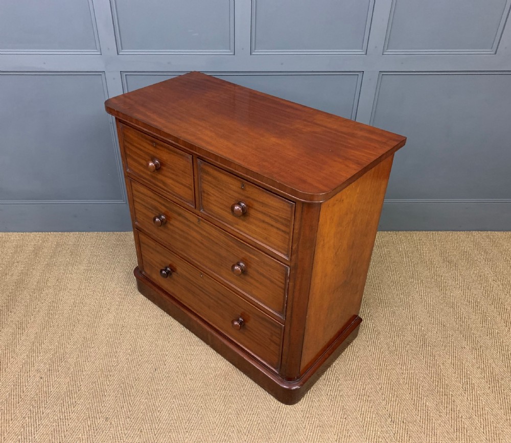 Victorian Mahogany Chest of Drawers View XIII