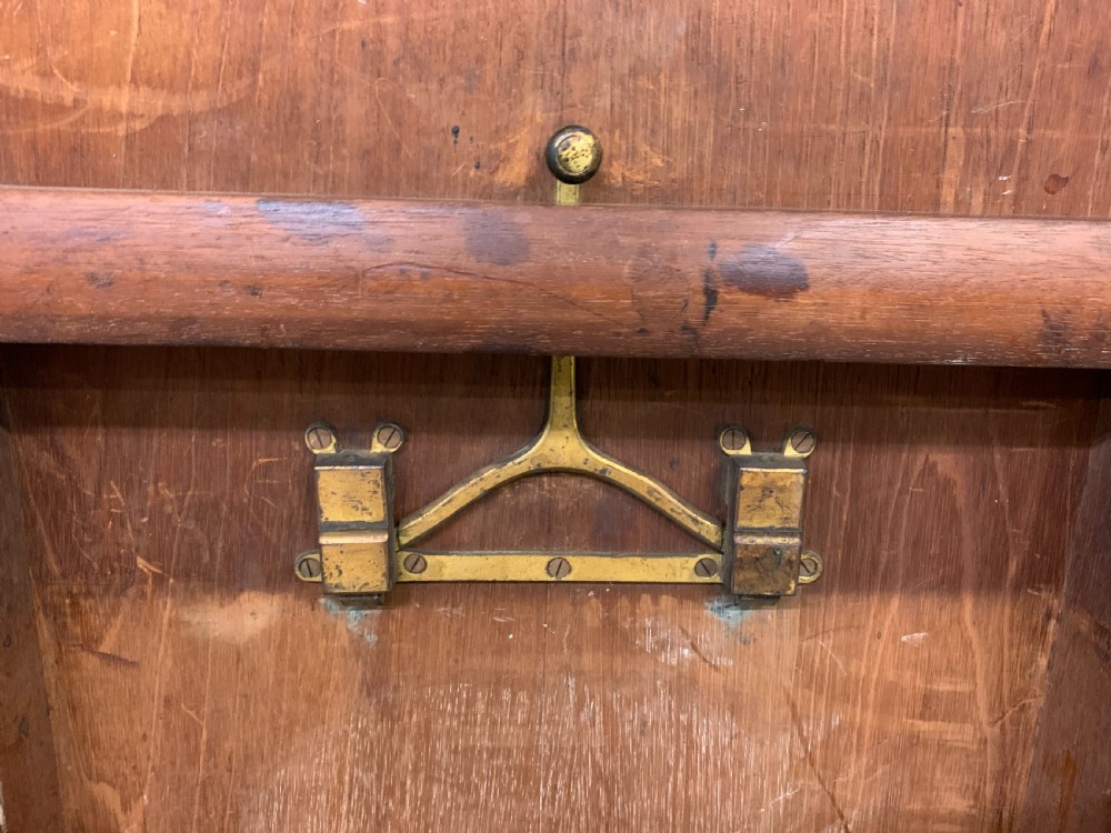 Early Victorian Rosewood Loo Table View XV