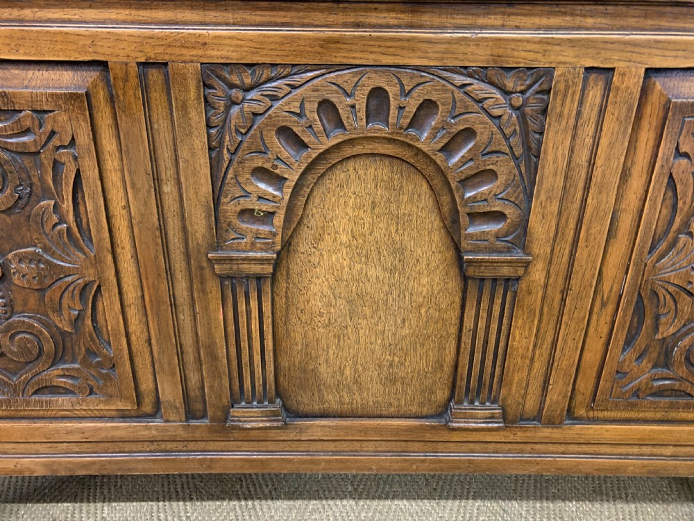 Ipswich Oak Coffer View V