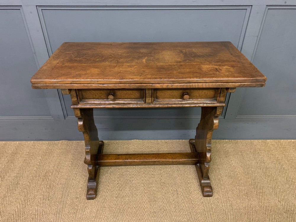 Ipswich Oak Side Table