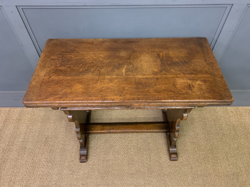 Ipswich Oak Side Table View III