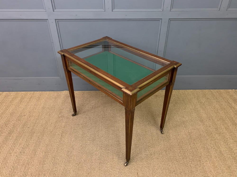 Brass Inlaid Bijouterie Table View XII