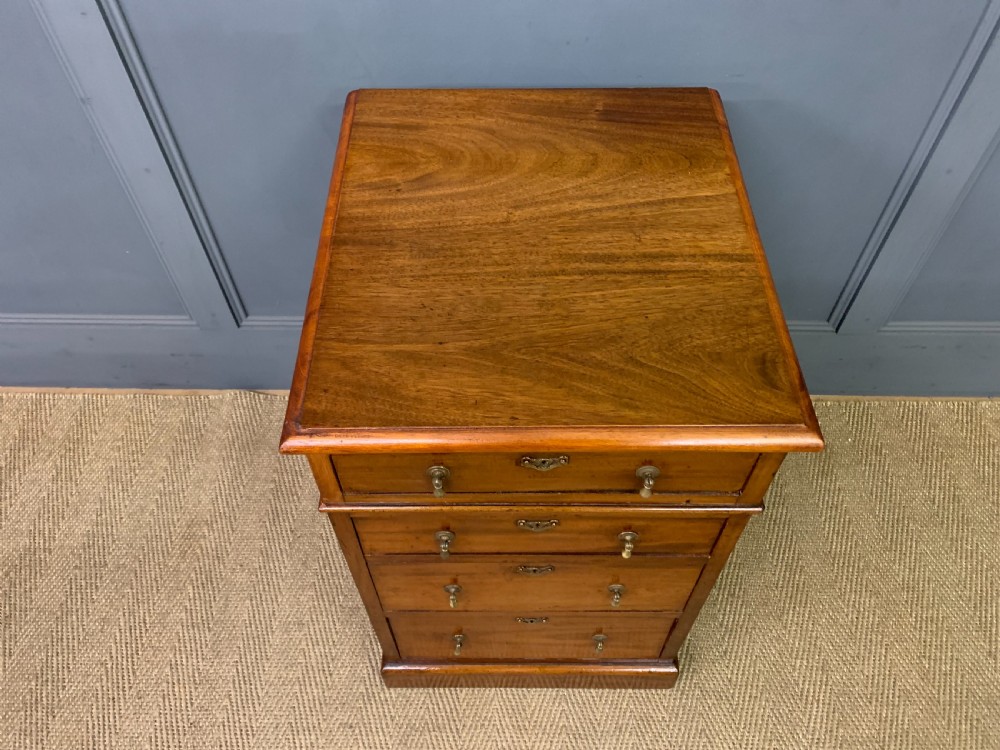 Pair of Large Victorian Mahogany Bedside Chests View XIII