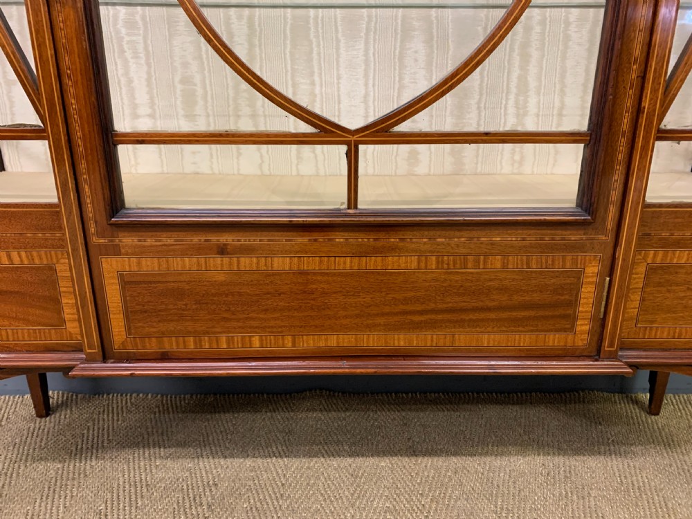 Inlaid Mahogany Display Cabinet by Maple & Co. View III
