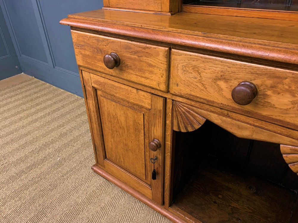 19th Century Oak Country Kitchen Dresser View VI