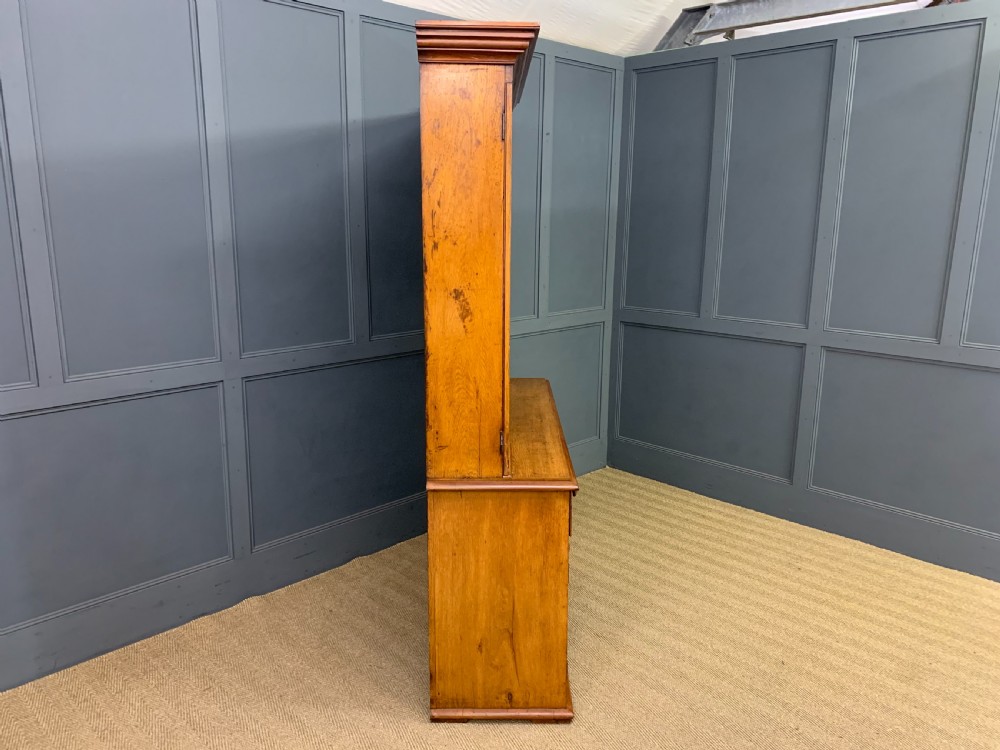 19th Century Oak Country Kitchen Dresser View IX