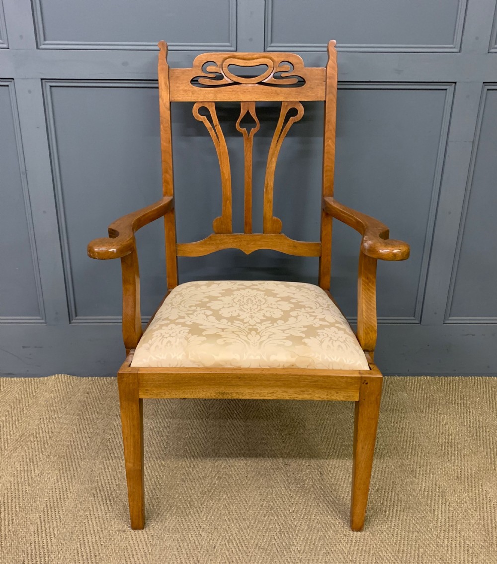 Arts and Crafts Armchair