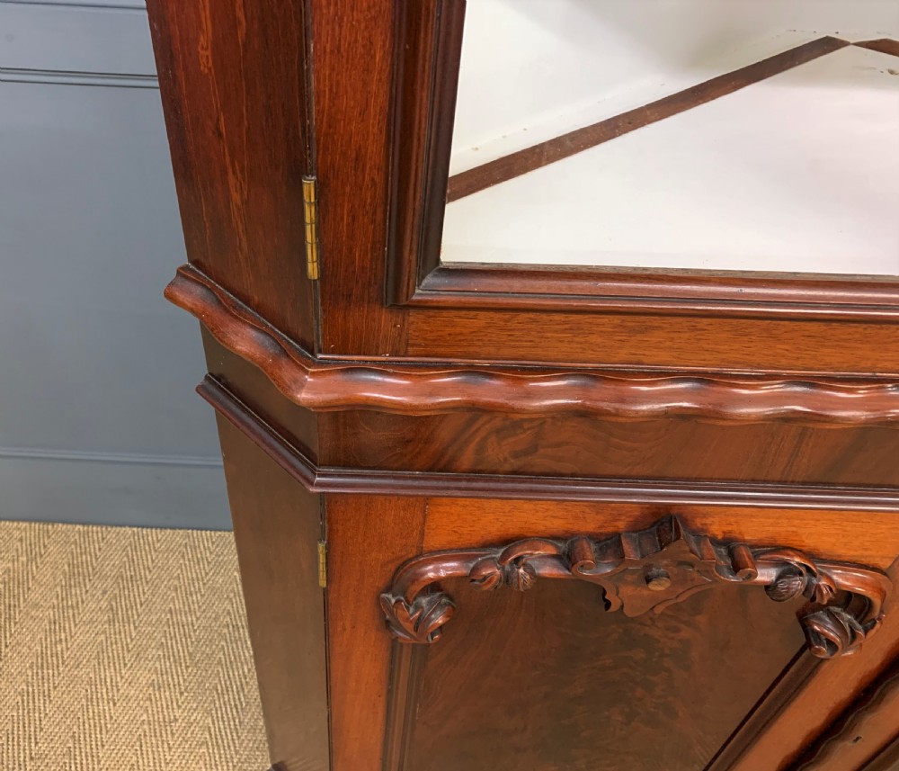 Large Victorian Mahogany Corner Cabinet View VII