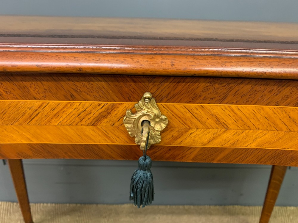 Howard and Sons Kidney Desk View V