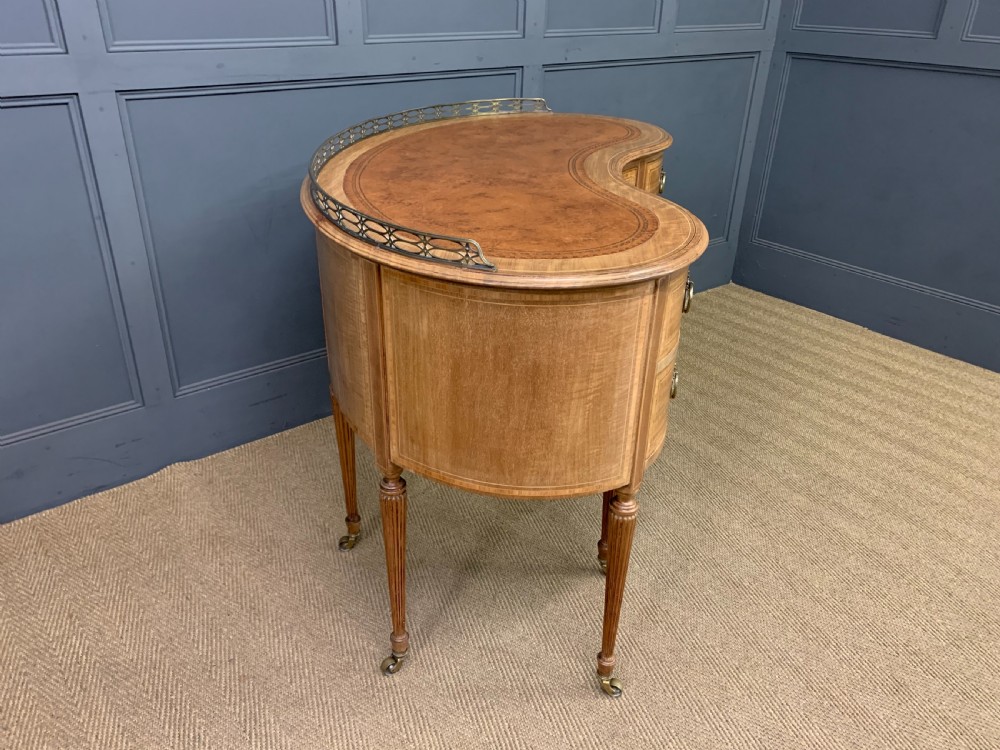 Edwardian Inlaid Mahogany Kidney Desk View XI