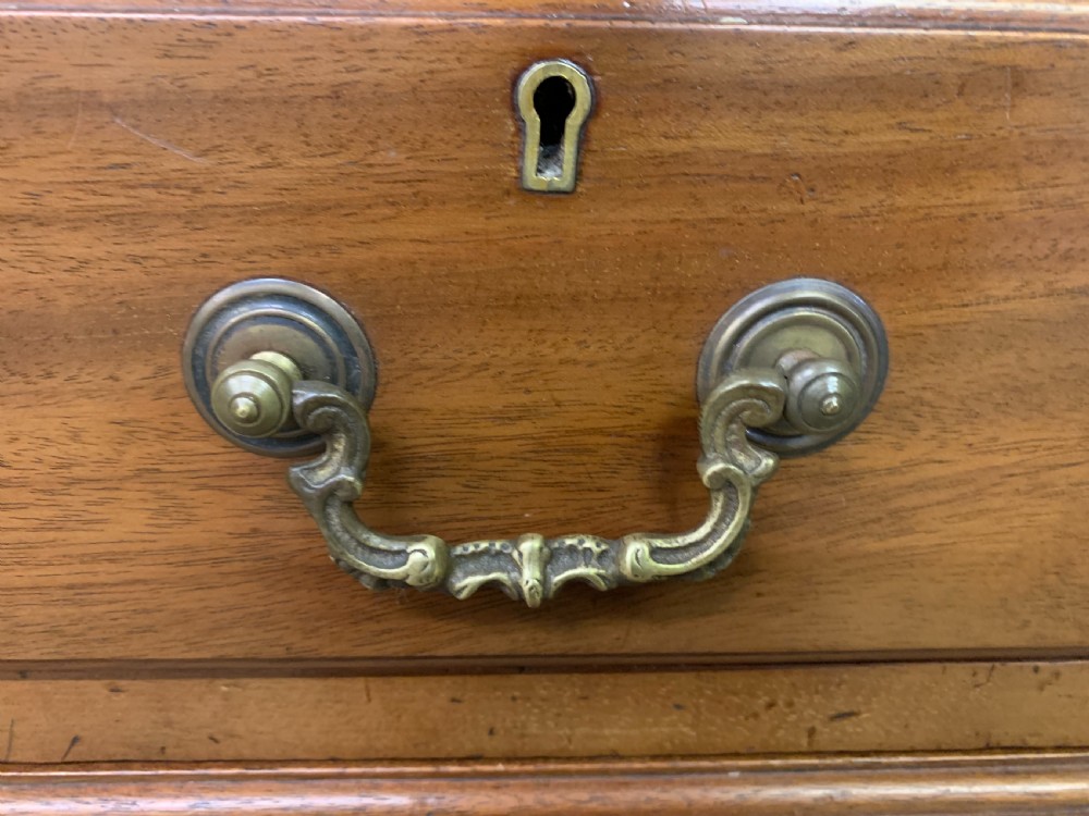 Pair of Victorian Bedside Chests View X