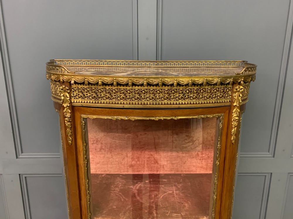 French Mahogany Marble Topped Vitrine View IV
