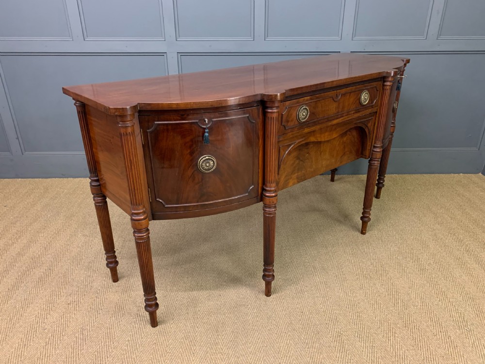 Georgian Mahogany Bow Fronted Sideboard View X
