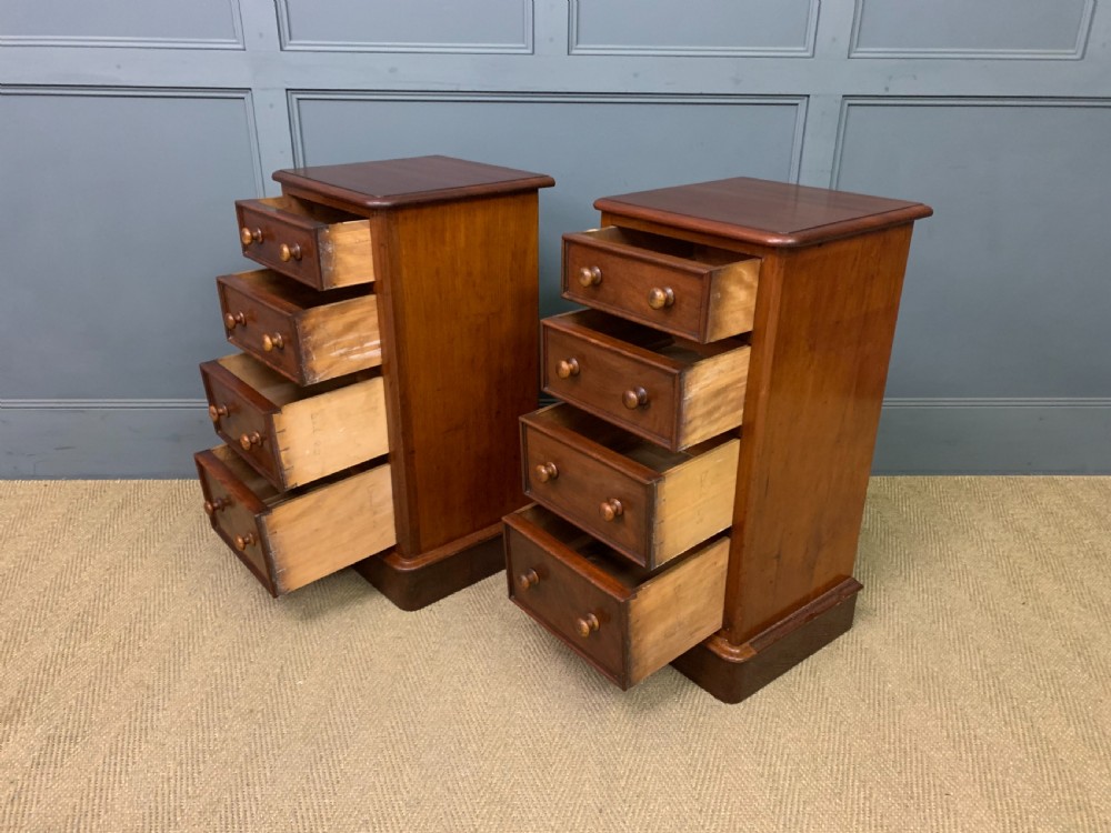 Pair of Victorian Mahogany Bedside Chests View VII