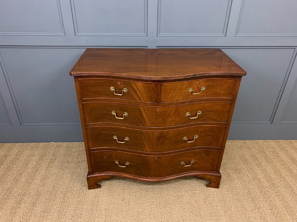 Serpentine Mahogany Chest of Drawers View II
