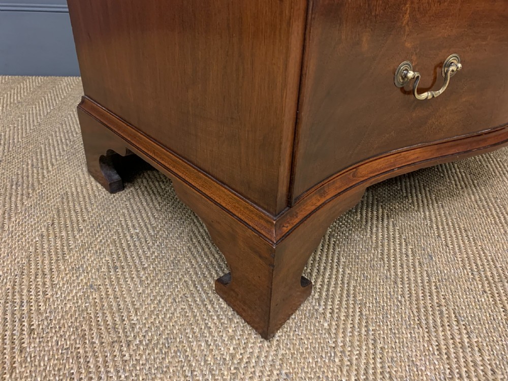 Serpentine Mahogany Chest of Drawers View X